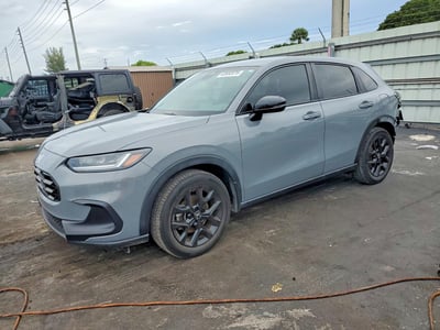 3CZRZ1H58SM****** 2025 Honda HR-V