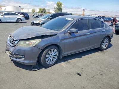 1HGCR2F73FA****** 2015 Honda Accord