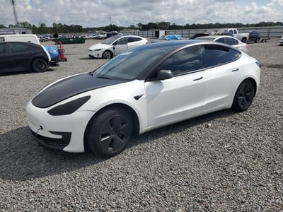 5YJ3E1EB0NF****** 2022 Tesla Model 3