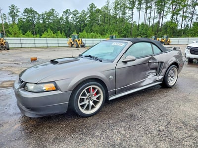 2004 Ford Mustang