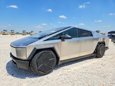 7G2CEHED6SA****** 2025 Tesla Cybertruck