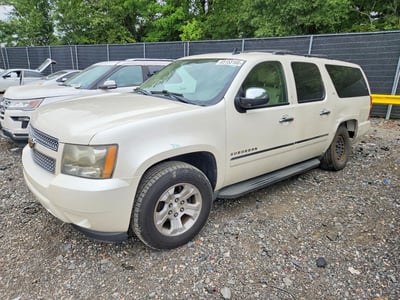 1GNSKKE34BR****** 2011 Chevrolet Suburban