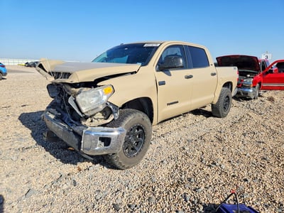 5TFDW5F10HX****** 2017 Toyota Tundra