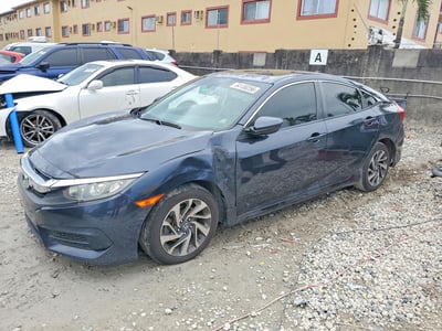 2HGFC2F70JH****** 2018 Honda Civic