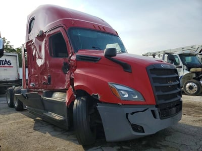3AKJHHDR3JS****** 2018 Freightliner Cascadia 123
