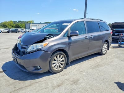 5TDDK3DC6CS****** 2012 Toyota Sienna