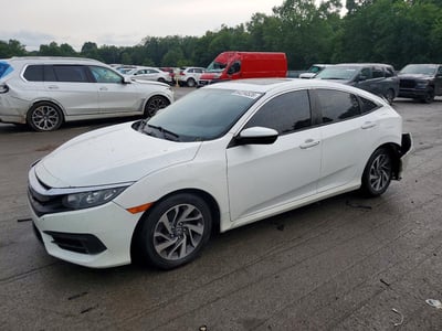 2HGFC2F71JH****** 2018 Honda Civic