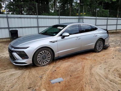 2024 Hyundai Sonata Hybrid