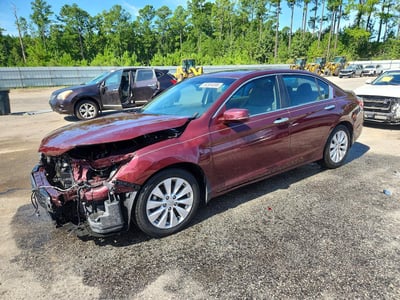 1HGCR2F75DA****** 2013 Honda Accord