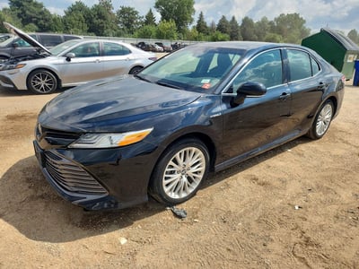 4T1B21HK1JU****** 2018 Toyota Camry Hybrid
