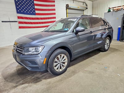 3VV2B7AX0KM****** 2019 Volkswagen Tiguan