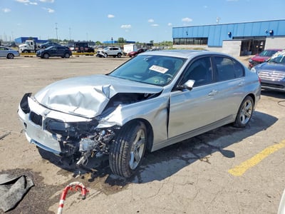 WBA3C3C56EK****** 2014 BMW 3 Series