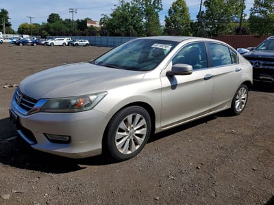 1HGCR2F80DA****** 2013 Honda Accord