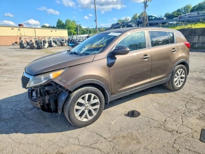 KNDPBCACXF7****** 2015 Kia Sportage