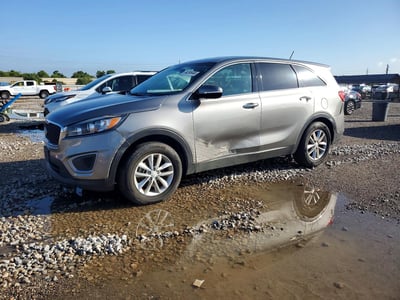 5XYPG4A3XJG****** 2018 Kia Sorento