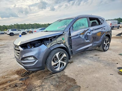 KM8J33A25HU****** 2017 Hyundai Tucson