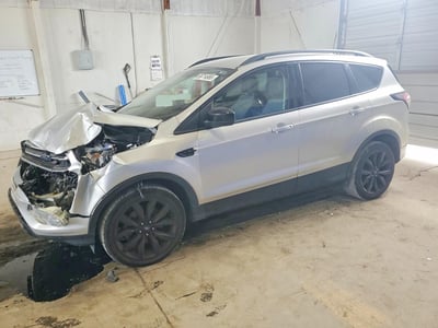 1FMCU9G97HU****** 2017 Ford Escape