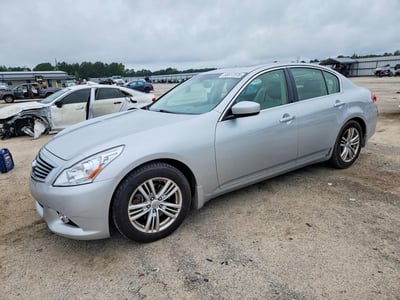 2013 Infiniti G37