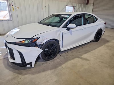 2025 Toyota Camry Hybrid