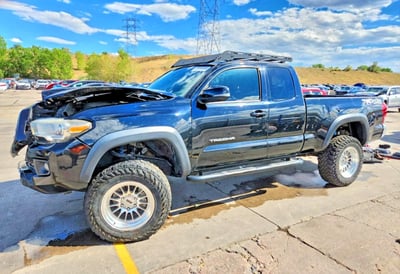5TFSZ5AN7KX****** 2019 Toyota Tacoma