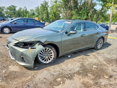 2021 Lexus ES 300h