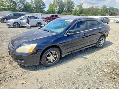 1HGCM56427A****** 2007 Honda Accord