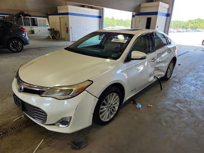 2013 Toyota Avalon Hybrid