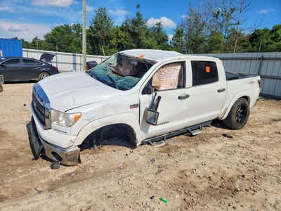 5TFDW5F12DX****** 2013 Toyota Tundra