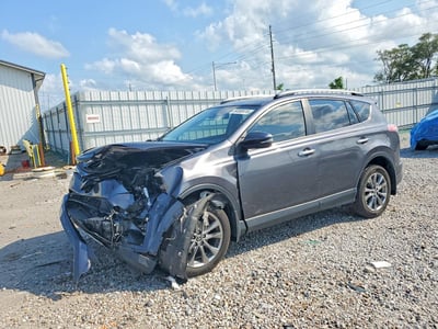 JTMDFREV1HJ****** 2017 Toyota RAV4