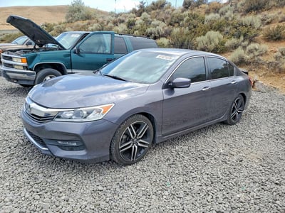 1HGCR2F55HA****** 2017 Honda Accord