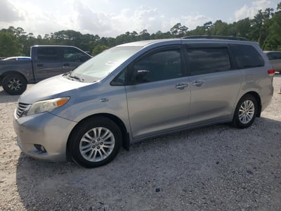 5TDYK3DC6DS****** 2013 Toyota Sienna
