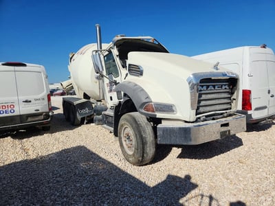 1M2GR2GC7SM****** 2025 Mack Granite