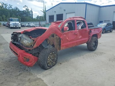 5TFLU4EN3FX****** 2015 Toyota Tacoma