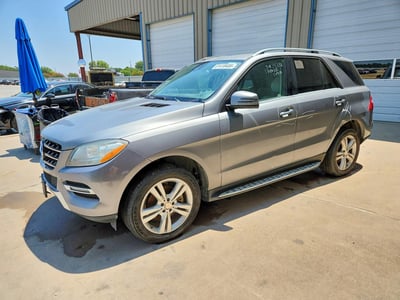 4JGDA5HB0FA****** 2015 Mercedes-Benz M-Class