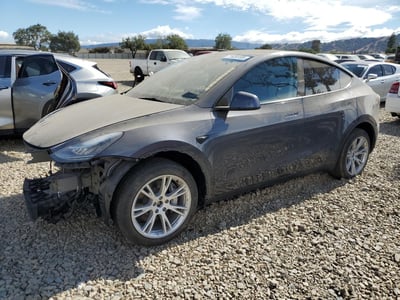 7SAYGDEE8PA****** 2023 Tesla Model Y