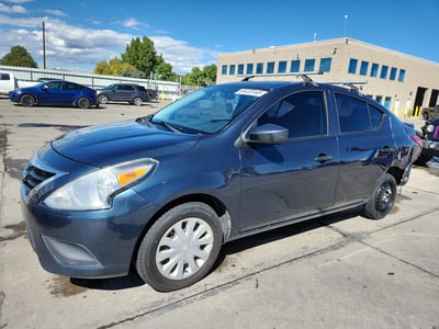 3N1CN7AP8HL****** 2017 Nissan Versa
