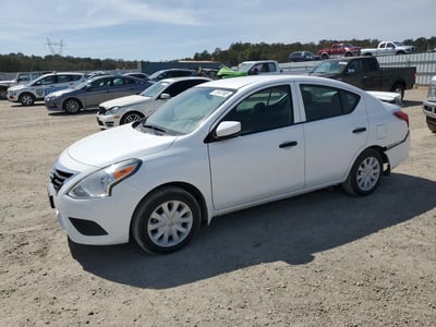 2019 Nissan Versa
