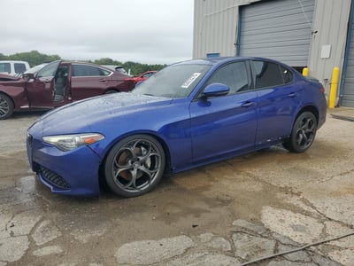 2022 Alfa Romeo Giulia
