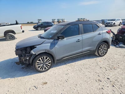 2023 Nissan Kicks