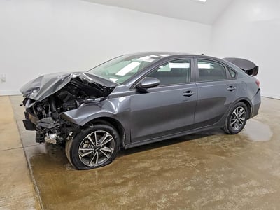 3KPF24AD4RE****** 2024 Kia Forte