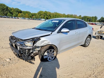 3KPA24ADXNE****** 2022 Kia Rio