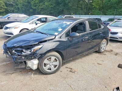 1G1BC5SM2J7****** 2018 Chevrolet Cruze