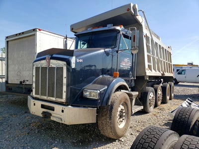 1NKDL00X72J****** 2002 Kenworth T800