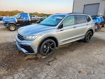 3VVCB7AXXPM****** 2023 Volkswagen Tiguan