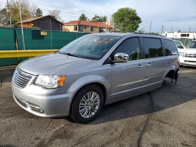 2C4RC1CG6GR****** 2016 Chrysler Town & Country