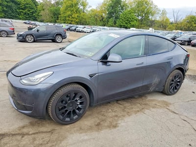 7SAYGDEE2NA****** 2022 Tesla Model Y