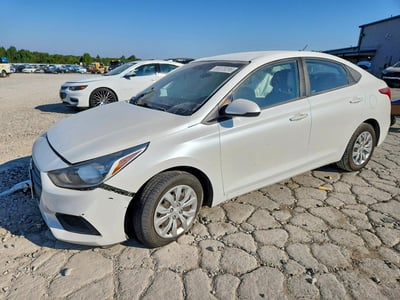 3KPC24A33JE****** 2018 Hyundai Accent