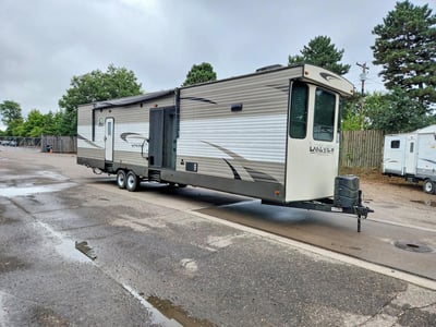 5SFZB4328HE****** 2017 Heartland RV Unknown