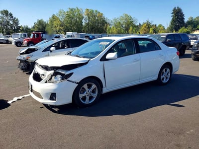5YFBU4EE6DP****** 2013 Toyota Corolla