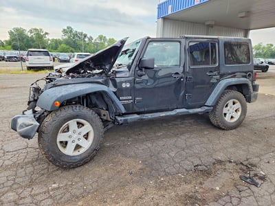 1C4BJWDG9EL****** 2014 Jeep Wrangler